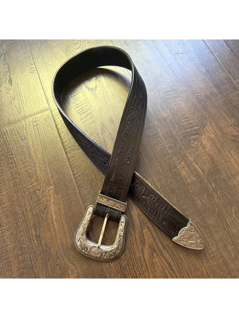 VTG AGIO Accessories Tooled Leather Western Belt Silver Tip Buckle 23-27 Rodeo